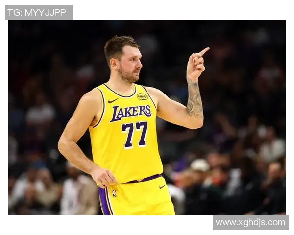 湖人30分惨败！东契奇空砍29+5+6，老詹新里程碑，17号秀申请交易